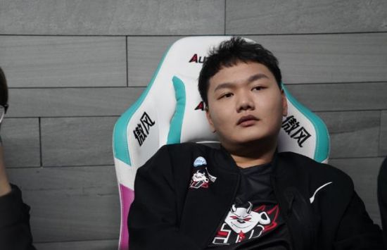 风暴英雄菲尼克斯全面攻略技巧